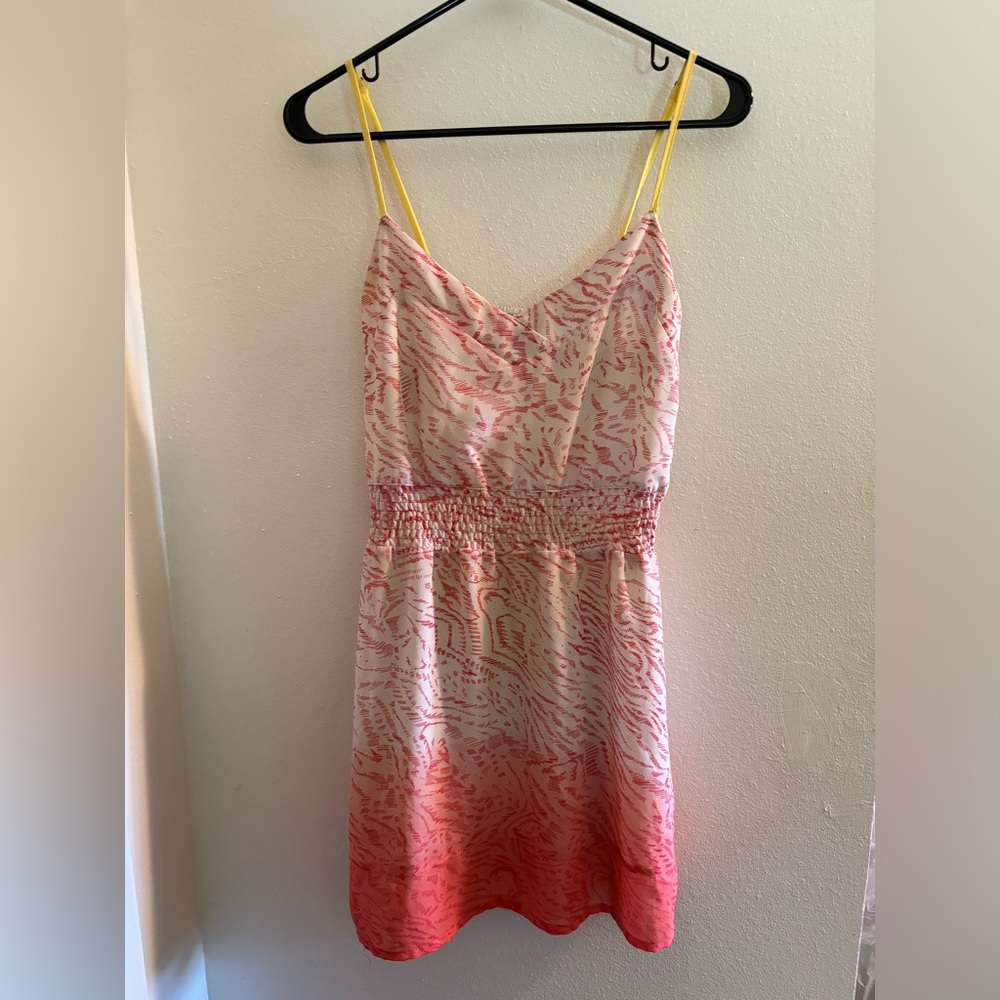 Vintage Havana dress, in great condition, size Medium.